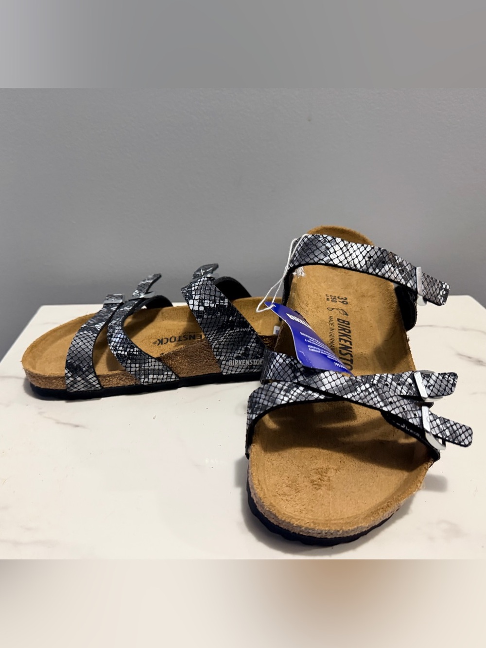 Birkenstock 39 metallic Black & White Snake-Print Strappy Sandals
